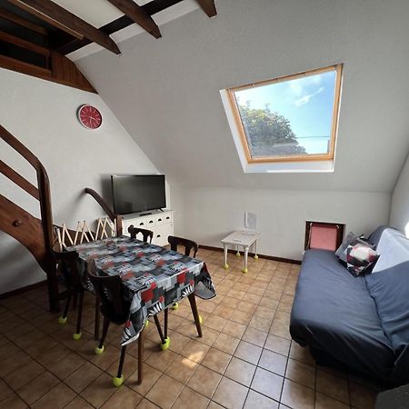 Gite Des 5 Cigognes Rouge Mittelwihr Bagian luar foto