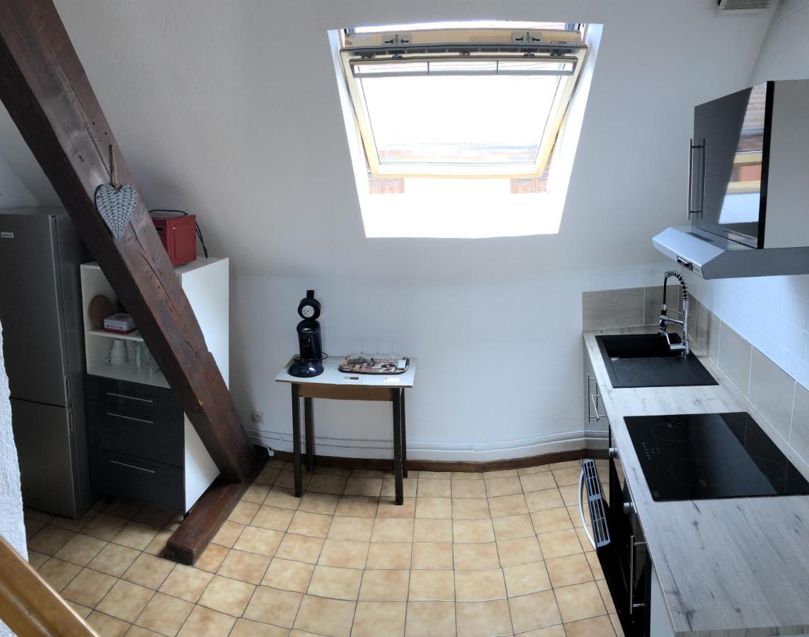 Gite Des 5 Cigognes Rouge Mittelwihr Bagian luar foto