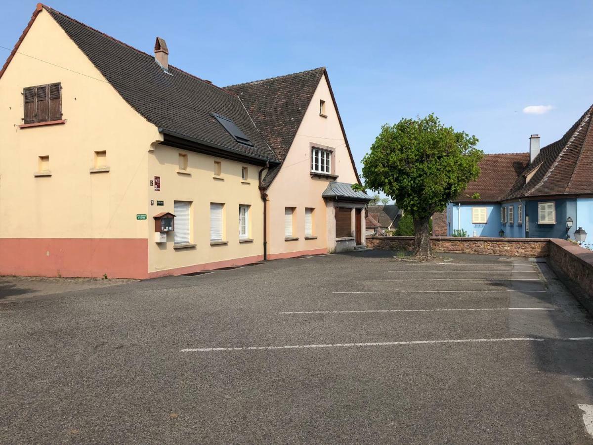 Gite Des 5 Cigognes Rouge Mittelwihr Bagian luar foto